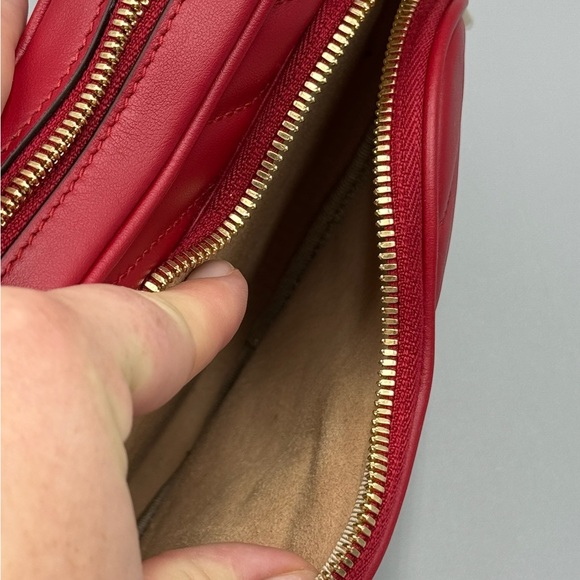 Gucci heart interlocking red crossbody - Picture 11 of 13